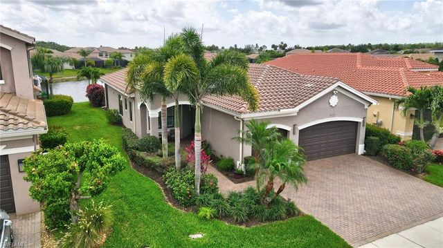 11689 Kati Falls LN, Fort Myers, FL 33913