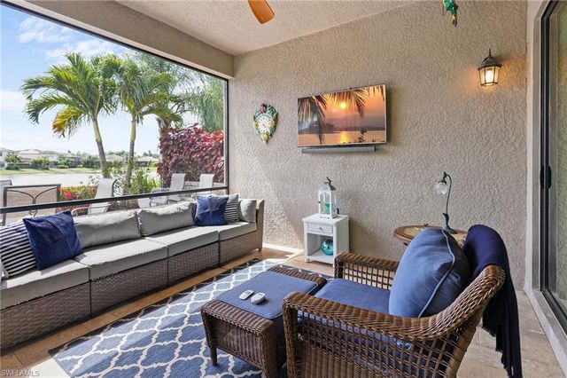 11689 Kati Falls LN, Fort Myers, FL 33913