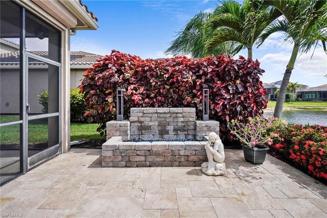 11689 Kati Falls LN, Fort Myers, FL 33913