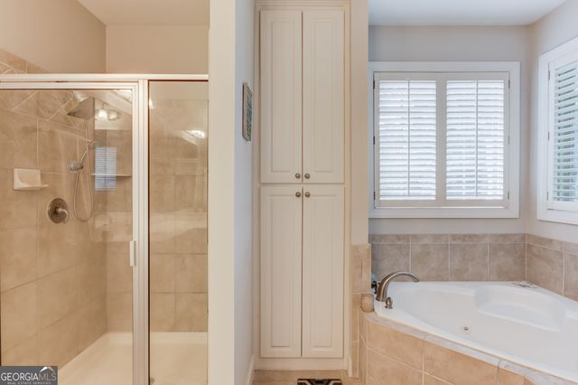 2453 Democracy Drive, Buford, GA 30519