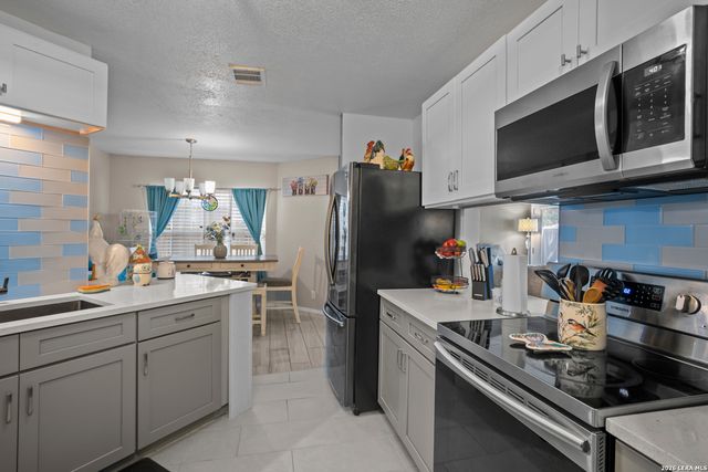 2605 Corian Glen, San Antonio, TX 78219