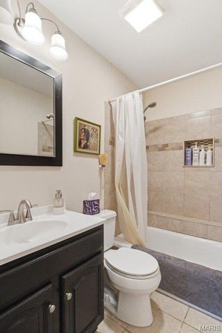 426 Brooktree Drive, Ballwin, MO 63011