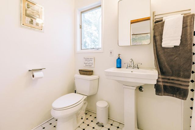 26620 Crestview Drive, Idyllwild, CA 92549