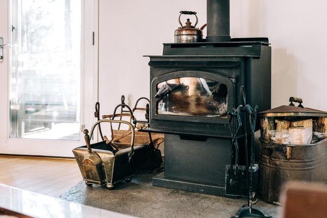 26620 Crestview Drive, Idyllwild, CA 92549