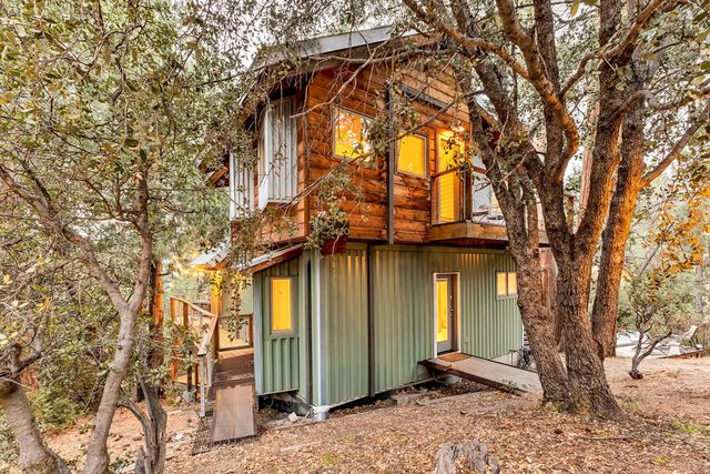 26620 Crestview Drive, Idyllwild, CA 92549