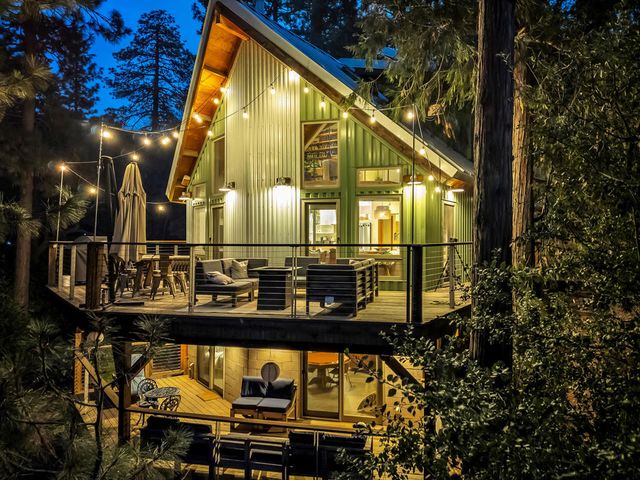 26620 Crestview Drive, Idyllwild, CA 92549