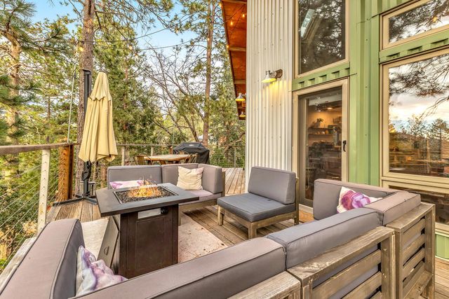 26620 Crestview Drive, Idyllwild, CA 92549