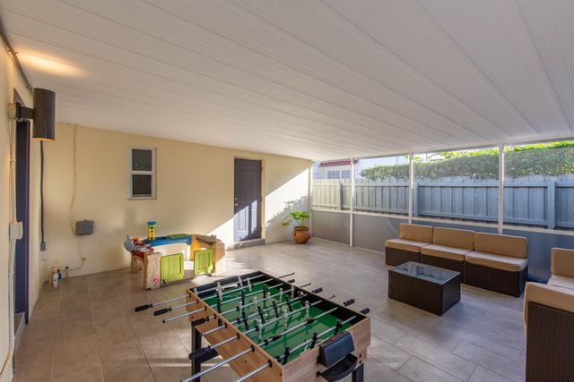 327 Dartmouth Drive, Lake Worth Beach, FL 33460