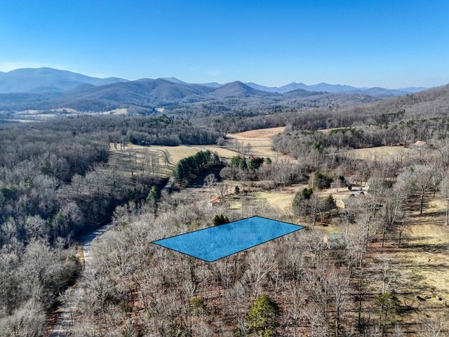 134 Warners Way, Blairsville, GA 30512
