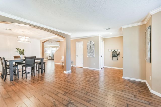 11935 Belle Court, Pinehurst, TX 77362