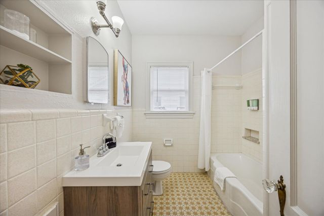 2106 Kenwood Ave, Austin, TX 78704