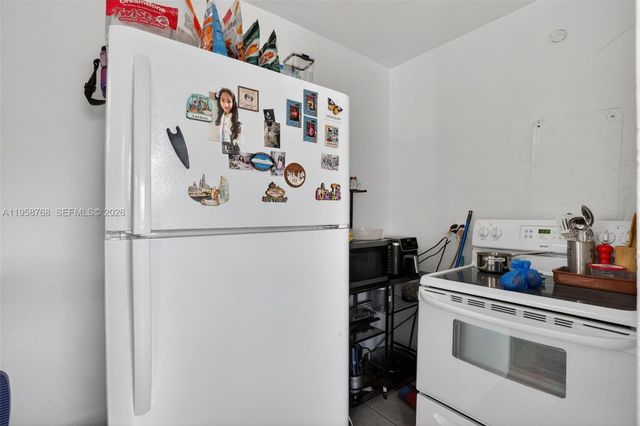1736 NW 19th Street, Miami, FL 33125