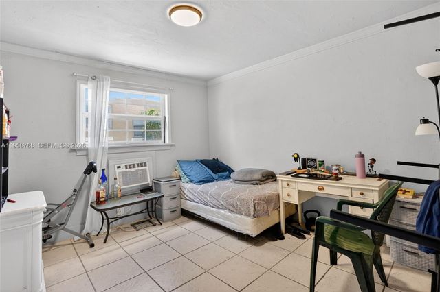 1736 NW 19th Street, Miami, FL 33125