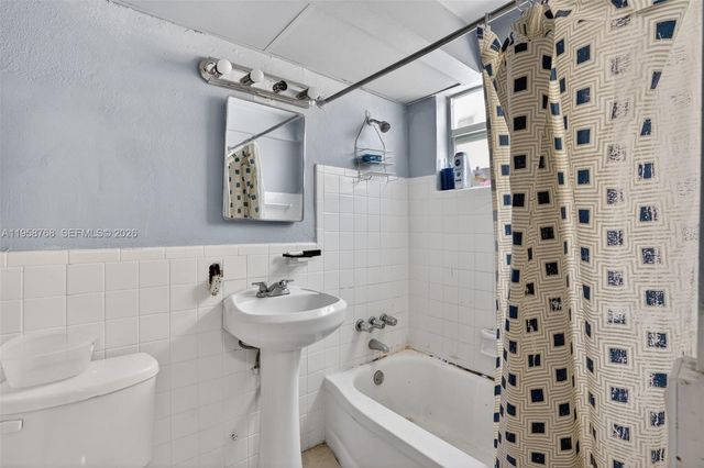 1736 NW 19th Street, Miami, FL 33125