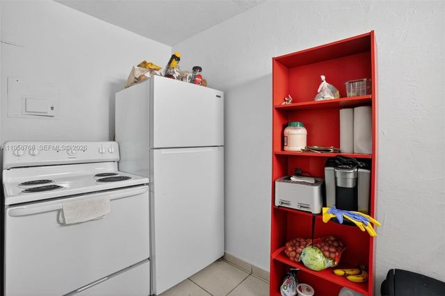 1736 NW 19th Street, Miami, FL 33125