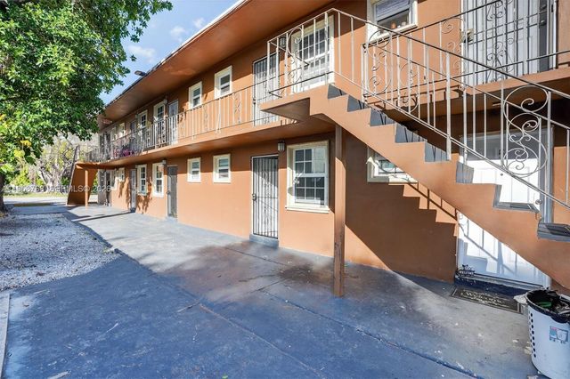 1736 NW 19th Street, Miami, FL 33125