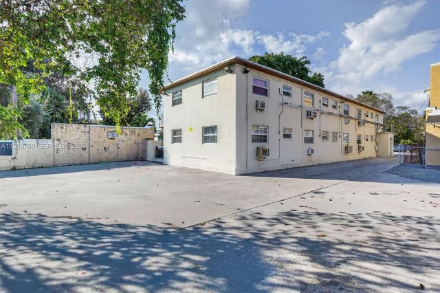 1736 NW 19th Street, Miami, FL 33125
