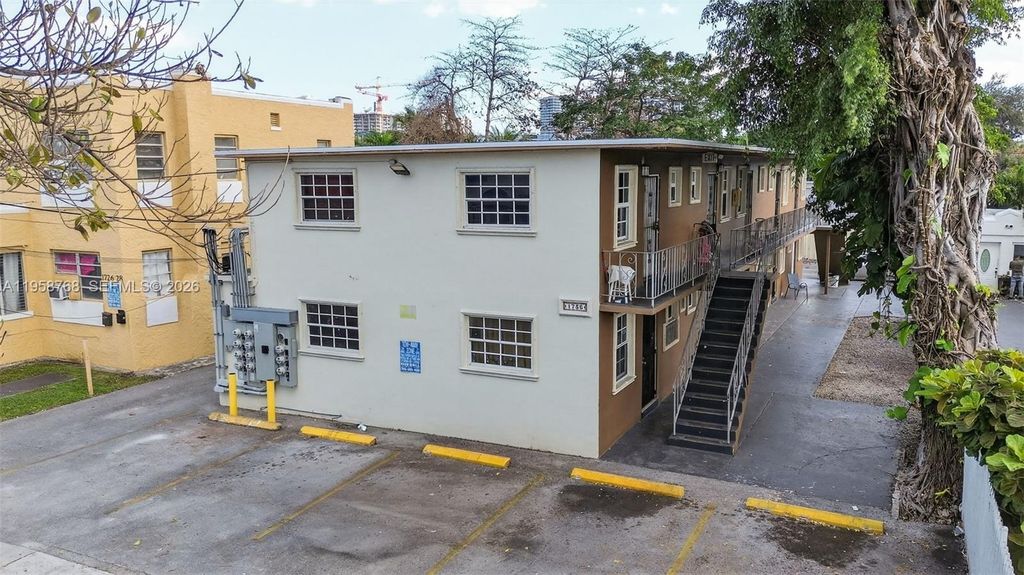 1736 NW 19th Street, Miami, FL 33125