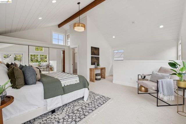5360 James Ave, Oakland, CA 94618