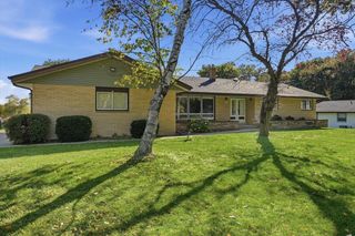 W215N10122 Hickory DRIVE, Colgate, WI 53017