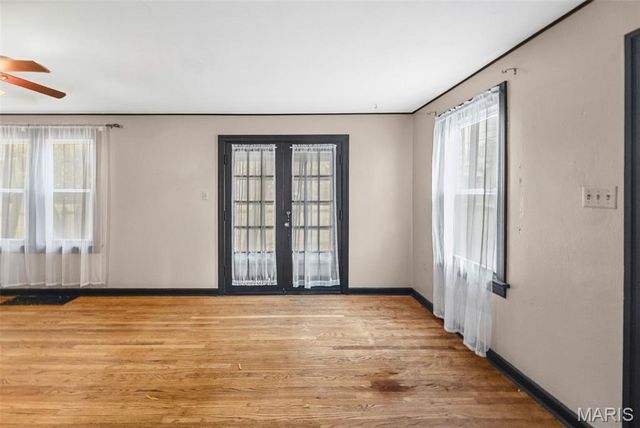 121 N 49th Street, Belleville, IL 62226