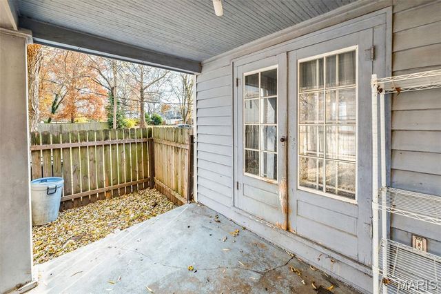 121 N 49th Street, Belleville, IL 62226