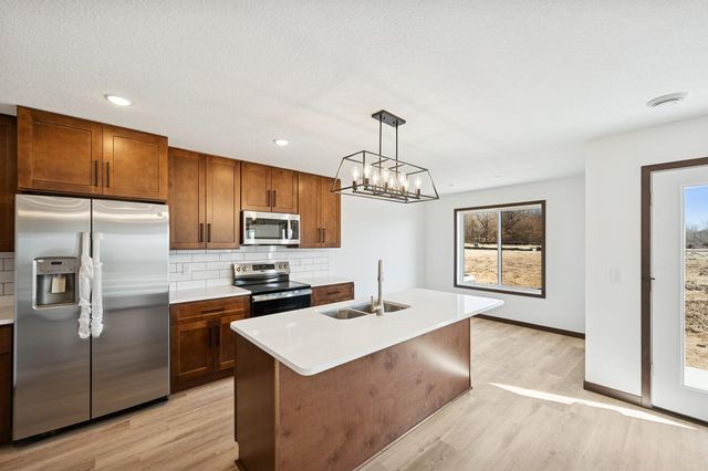 18050 Walnut Circle, Big Lake, MN 55309