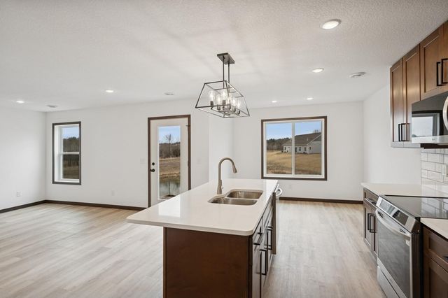 18050 Walnut Circle, Big Lake, MN 55309