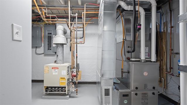 347 BAILEY AVE, Mt Washington, PA 15211