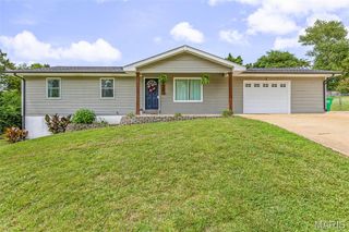 105 Meadow Lane, Festus, MO 63028