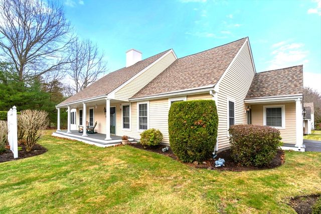30 Twin Brooks Dr, Easton, MA 02375