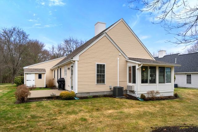 30 Twin Brooks Dr, Easton, MA 02375