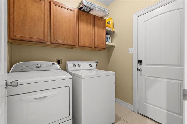 437 Balch RD, Elgin, TX 78621
