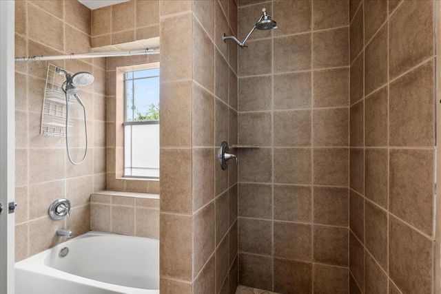 437 Balch RD, Elgin, TX 78621