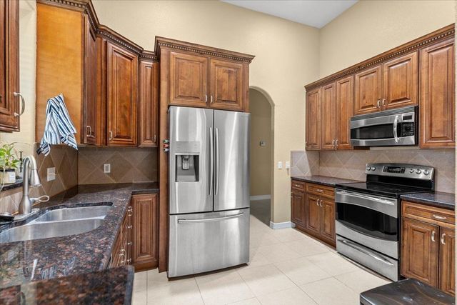 437 Balch RD, Elgin, TX 78621
