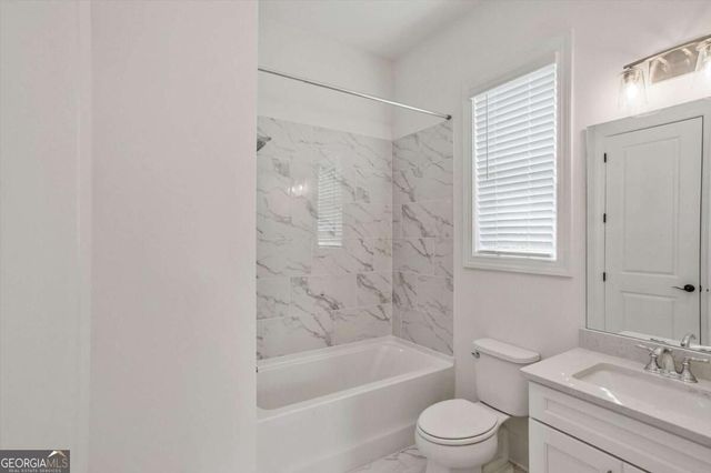 3330 Carswell Bend, Cumming, GA 30028
