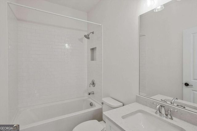 3330 Carswell Bend, Cumming, GA 30028
