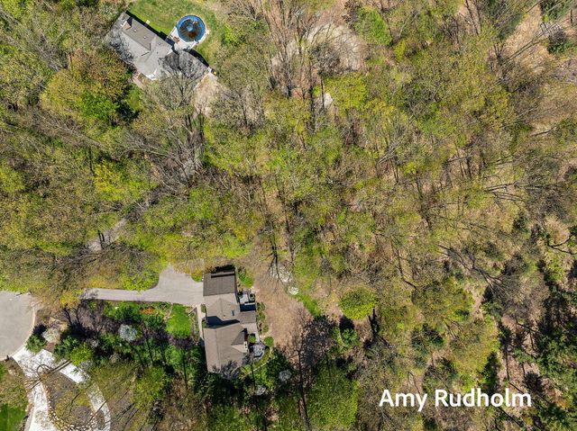 5235 Oakdale Drive, Blendon Twp, MI 49426