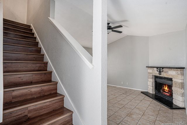 10023 Amber Field, San Antonio, TX 78245