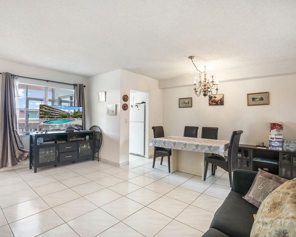 180 NE 12th Avenue 15E, Hallandale Beach, FL 33009