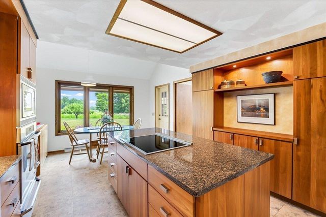 2532 Bigler Circle, Verona, WI 53593
