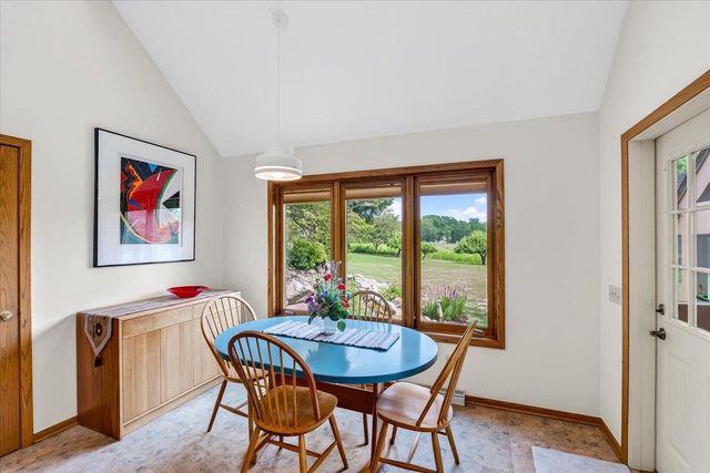 2532 Bigler Circle, Verona, WI 53593