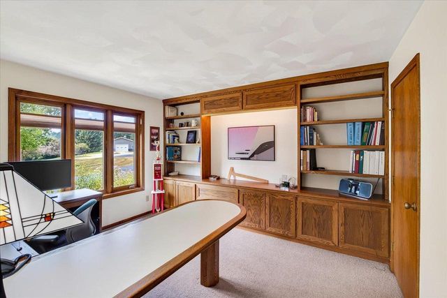 2532 Bigler Circle, Verona, WI 53593