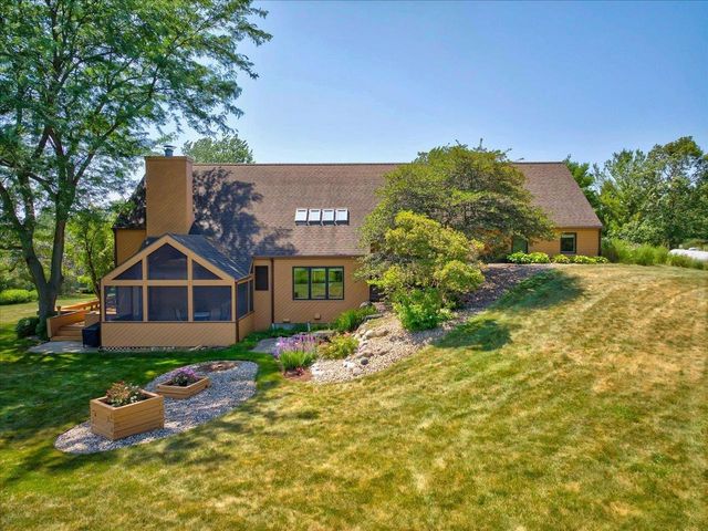 2532 Bigler Circle, Verona, WI 53593