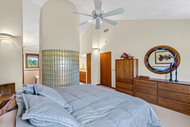 2532 Bigler Circle, Verona, WI 53593