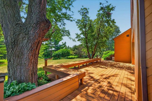 2532 Bigler Circle, Verona, WI 53593