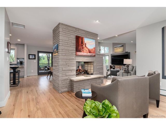 6 Bradbury Ln, Littleton, CO 80120