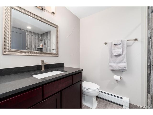 6 Bradbury Ln, Littleton, CO 80120