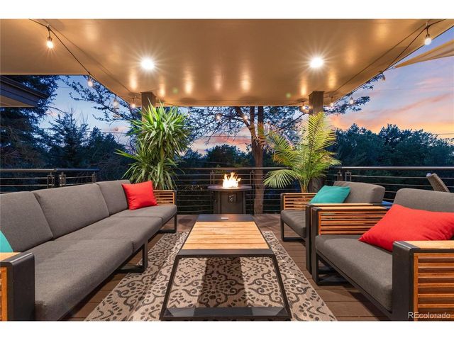 6 Bradbury Ln, Littleton, CO 80120