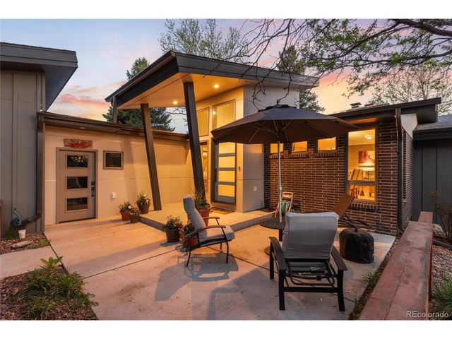 6 Bradbury Ln, Littleton, CO 80120